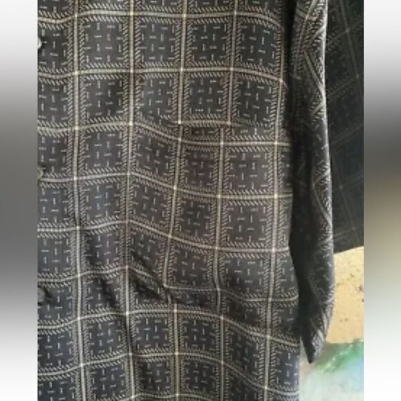 Perry Ellis navy blue silk shirt size large - Picture 8 of 9